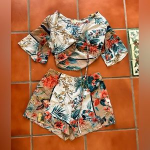 Shorts and blouse set